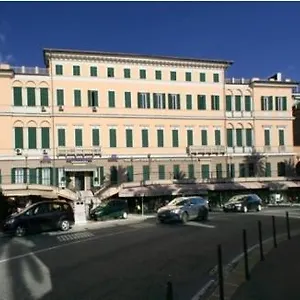 grand-hotel-mediterrane.hotelitalianriviera.com/