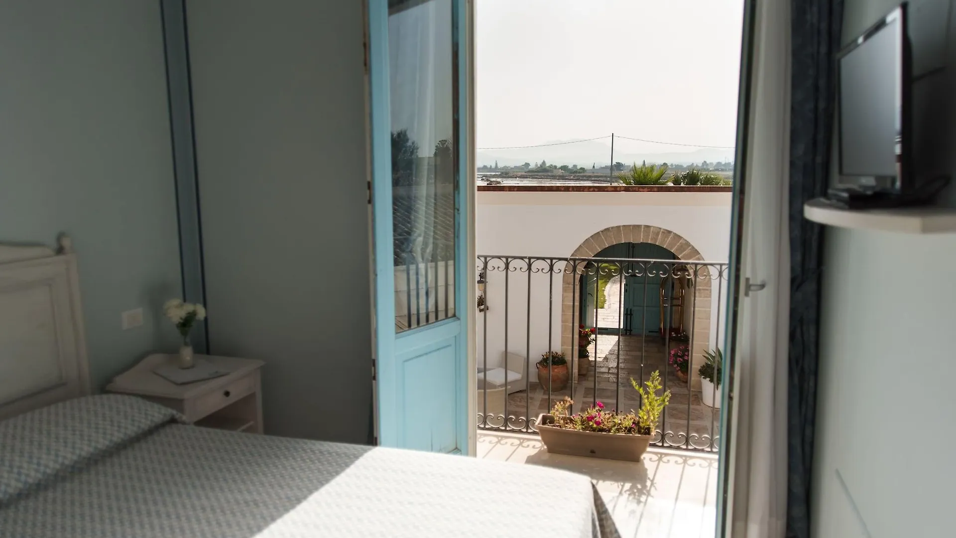 Hotel Relais Antiche Saline Torre Nubia 4*,  Italien
