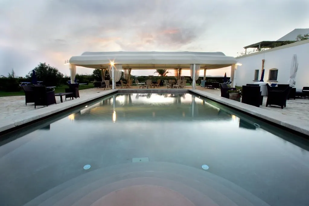 Hotel Relais Antiche Saline Torre Nubia